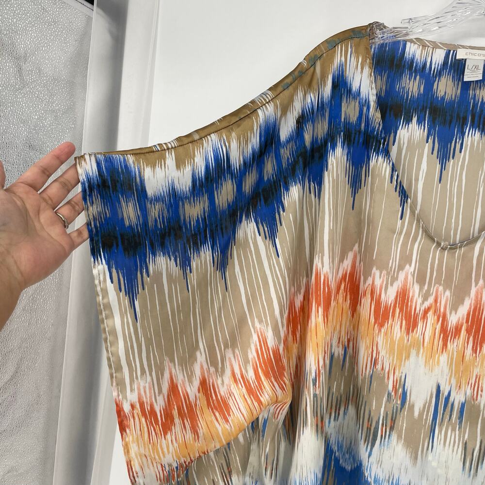 Chico's V-Neck Printed Top Size Large/XL - Picture 4 of 7